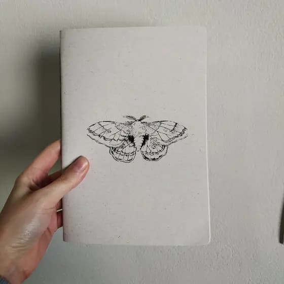 CADERNO / SKETCHBOOK MARIPOSA A5 - bullet journal, desenho, escrita, pontilhado, pautado e liso.