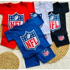 Conjunto Bebê N F L - Estilo Esportivo Camiseta + Short Veste de 3 à 6 Meses - Roupa Infantil Confortável Menino