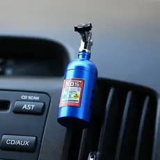 Aromatizante Cheirinho Automotivo Garrafa De Nitro Nos Clip