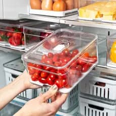 Kit com  2 Organizadores de Geladeira 2,2L Organizador Clear Fresh Com Bandeja De Drenagem