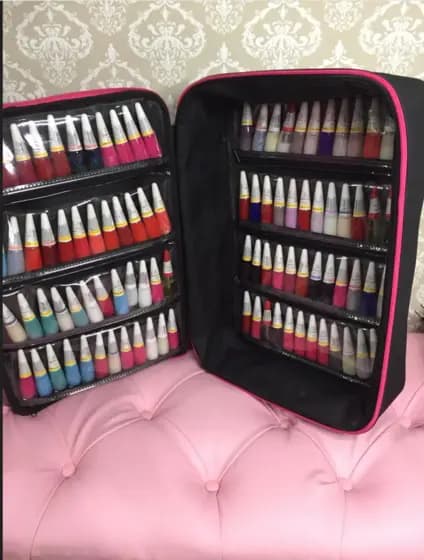 Maleta Mochila P/manicures Para até 90 Esmaltes Mala Bolsa PRETA COM PINK