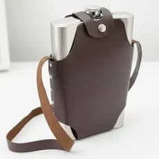 Cantil Porta Bebida Com Bolsa Couro Inox Whisky Vodka Rum 500 Ml Cor Marrom Alta Qualidade Premium