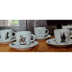 Conjunto 5 Xícaras de Café de Porcelana Decorada Estilo Vintage com Pires