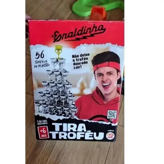 Jogo tira troféu enaldinho