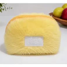 Necessaire Glam fluffy pelinhos