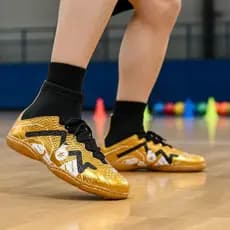 Chuteira Futsal Botinha Cano Alto Dourada 26 ao 33 com Solado Totalmente Costurado Lançamento Blank
