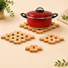Kit com 4 Descanso de Panela em Madeira Resistente Decorativo Proteção para Mesa Cozinha Gourmet