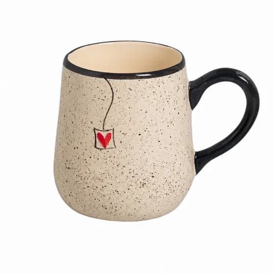 Caneca Grande 450ml Cerâmica Coração Preta| Grande, Delicada e Perfeita para Café