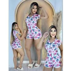 Pijama Macaquinho De Dormir De Manguinha Com Botão Estampado Confortável Em Suede P M G GG