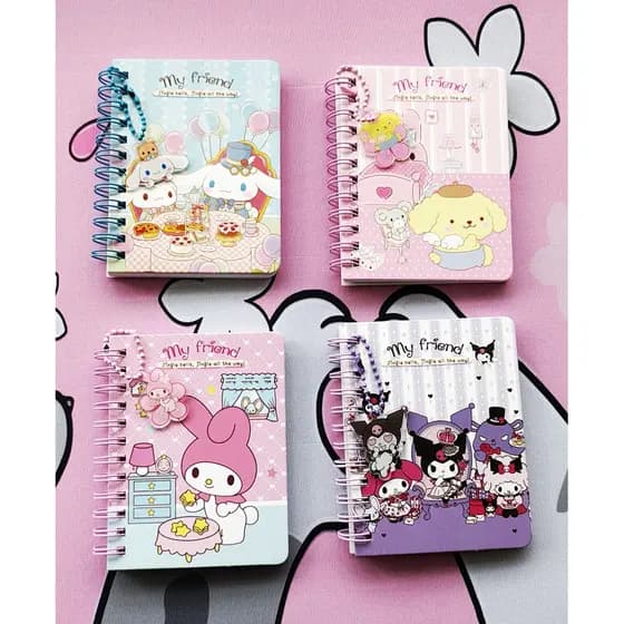 Caderneta com pingente da turma da Hello Kitty, coleção 2