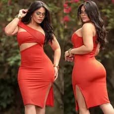 Vestido Feminino Midi Tomara que Caia Fenda Lateral Com Bojo