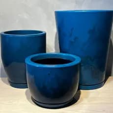 Kit 3 Vasos Marmorizados Decorativos Planta ou Flor Polietileno Coluna polida N1 N2 + Bojo N1 Com Pratos