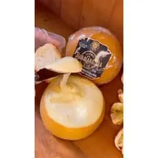 Provolone Trufado Recheado Com Requeijão De Minas 500g