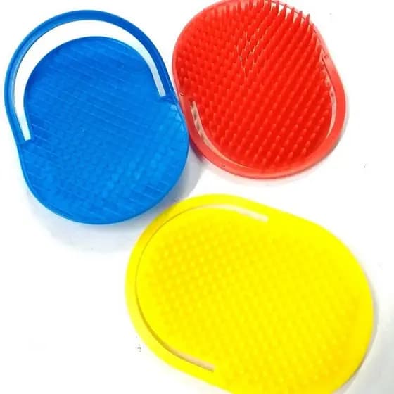 Pente Pata Masculino Compacto Oval de Bolso Viagem Plástico Cores Sortidas Cabelo Barba