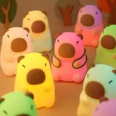 Luminária Capivara Capybara Silicone USB Abajur Recarregável Tiktok Criança Night Light