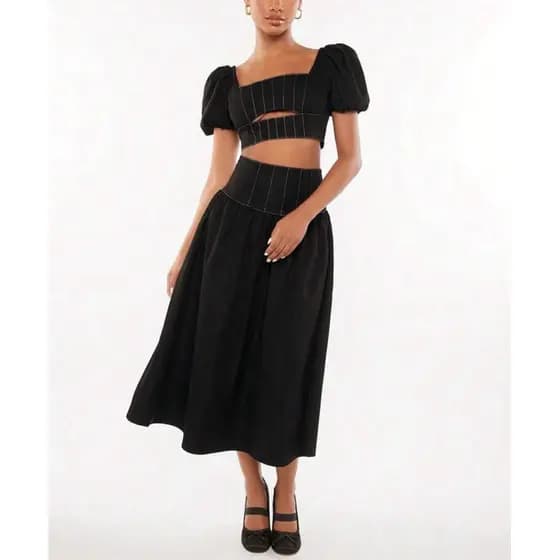 Conjunto Feminino Cropped e Saia