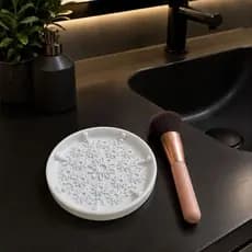 Limpador de Pincéis de Maquiagem Compacto Higienizador Escova de Limpeza