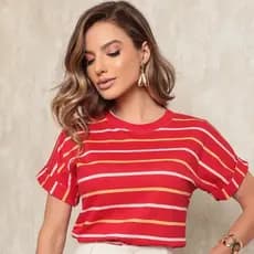 Blusa Feminina Listrada Manga Curta Soltinha e Casual T-Shirt Colorida Gola O