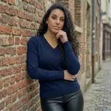 Blusa Feminina  Frio  em Tricot Decote em V Versatil Elegante Confortavel Estilosa Perfeita  Inverno