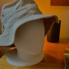 Suporte de Cabeça para Chapéu, Toucas, Bonés, etc - Decoração Organização Suporte para Casa em 3D