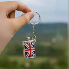 Chaveiro Cantil Com Bandeira Da Inglaterra Em Metal