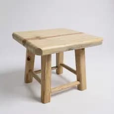 Banqueta banquinho 20cm de madeira ideal para crianças leva portátil