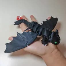 Dragão Banguela Articulado - Fúria da Noite - Como Treinar Seu Dragão Brinquedo Articulado Diversão Infantil