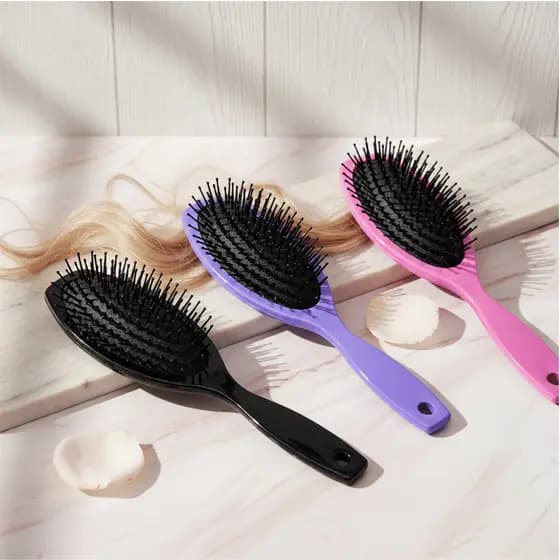 Escova Oval Almofadada Ergonômica Kit 3 Cores (Black/Rosa/Lilás) – Ideal Todos Cabelos