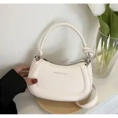 Baguette Bolsa Matelassê  De Ombro com Corrente  Sofisticada Com Corrente transversal moderna