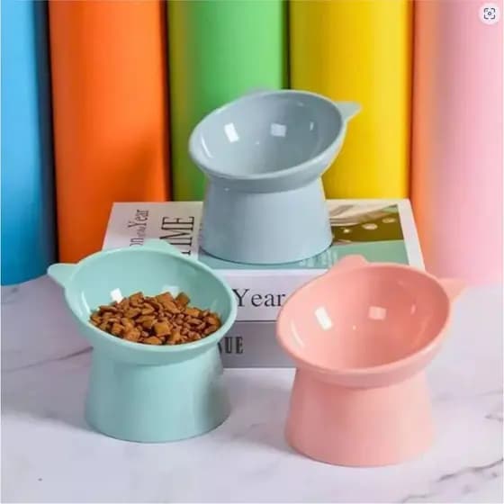 Comedouro Elevado para Gatos e Cachorros 13cm Antifadiga Fácil de Limpar Ideal Para Ração ou Água Sortido