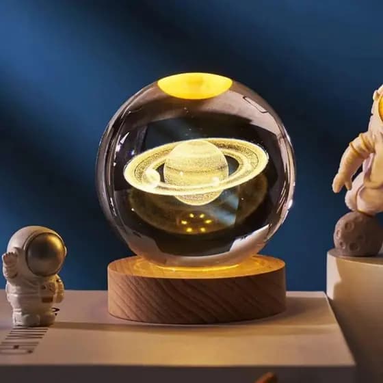 Luminária Bola de Cristal Galáxia 3D LED Decorativa Luz Noturna com Base USB Ideal para Quarto Sala