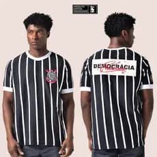 Camiseta 1982  Masculina Retrô Corinthians Democracia Preto