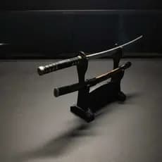 Miniatura espada Katana com Bainha Texturizada e Suporte para Exposição em Mesa | Kyokushin | Katana | japão