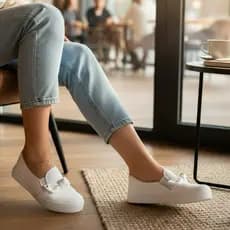 Tênis Feminino Slip On Casual De Laço Confortável Calce Fácil Branco Para Saúde Enfermeira