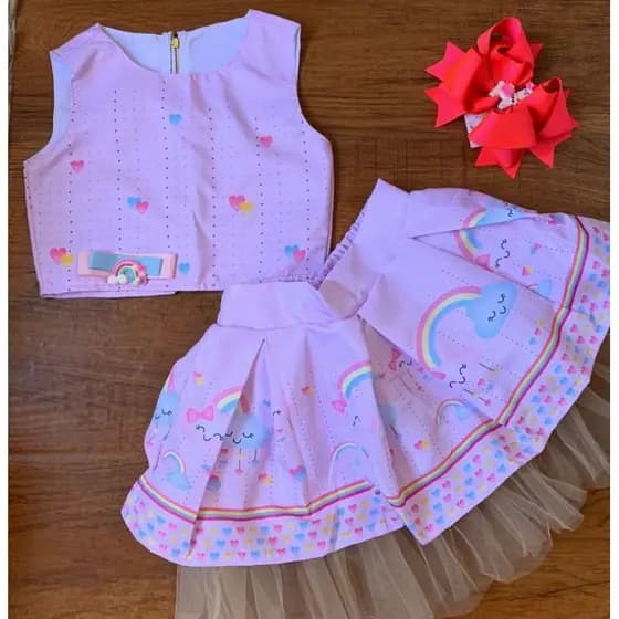 Conjunto INFANTIL Cropped + SAIA chuva de bençãos rosa temático