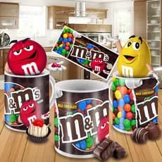 Caneca Porcelana tema M&M