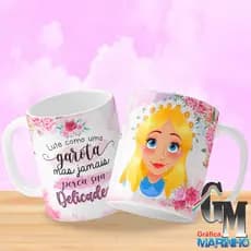 Caneca de porcelana