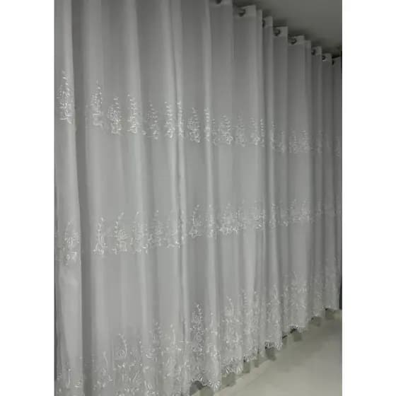 CORTINA BORDADA COM FORRO DE MICROFIBRA 3,00 X 2,60 SALA/ QUARTO