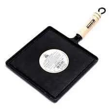 Bifeteira de Ferro Fundido Quadrada Lisa - 25cm de Largura