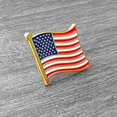 Pin Broche Bandeira EUA Diplomático Viagem Aço Ouro