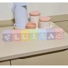 Cubo com Nome Personalizado Quarto Bebê 6x6cm Decorativo Decoração Madeira Bloco com Nome Criança