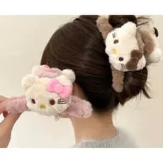 Presilha De Cabelo Sanrio Pelúcia Kawaii My Melody Cinnamoroll Pompompurin Kuromi Feminina Piranha de cabelo