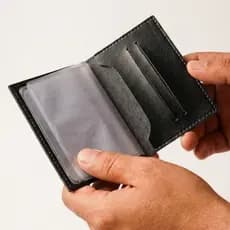 Porta Documentos Carro e Moto em Couro Sintético Preto | Porta CNH, RG e Cartões – Modelo Elegante e Resistente