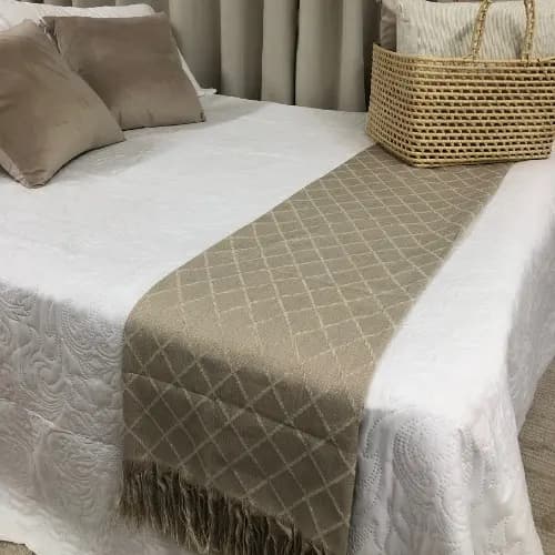 Peseira Xale Premium para Cama Decorativa Casal, Queen, King Nova Coleção