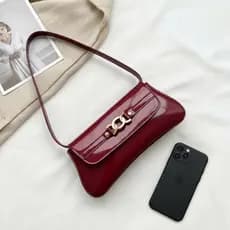 Bolsa Feminina de Ombro Verniz Vinho Baguete Estilosa Casual Para o dia a dia