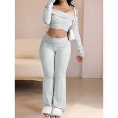 Cojunto cropped ombro a ombro 2 peças manga longa + calça flase estampa lisa feminina inverno coleção 2025