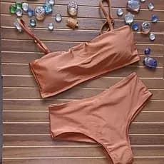 Biquíni hotpants Mykonos com top.