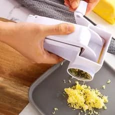 Ralador de Queijo Manual com Manivela