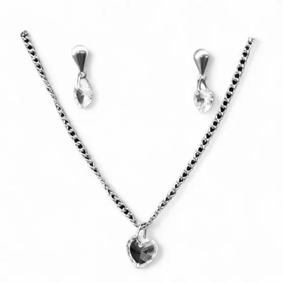 Conjunto  Par de Brincos De Menina Feminino Colar  Em Aço Inoxidavel Pingente Coração De Cristal