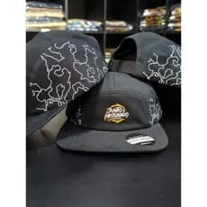 Boné Five Panel Junto e Misturado Original Regulagem Strapback Fitão Moda Skatista
